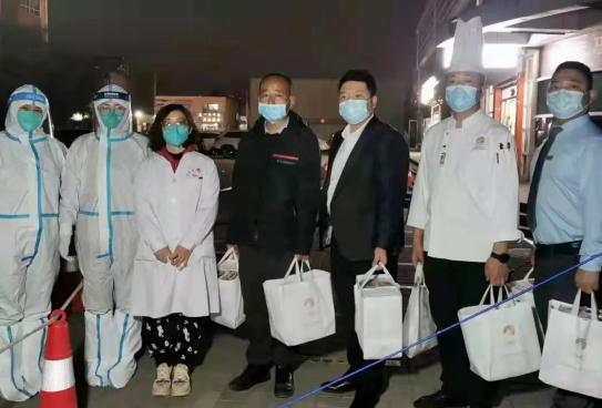 抗疫馳援，我們?cè)谛袆?dòng)： 協(xié)會(huì)會(huì)員單位-內(nèi)蒙古女神餐飲娛樂有限公司